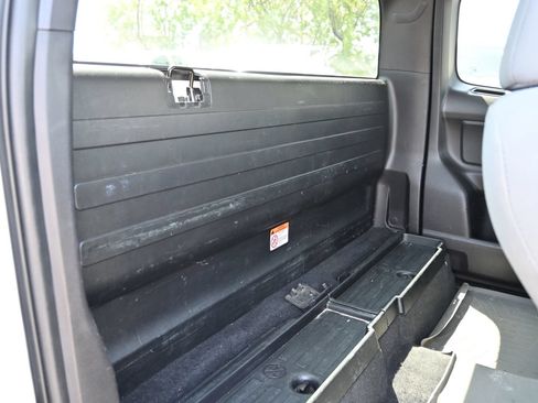 Used 2020 Toyota Tacoma SR RWD image 23