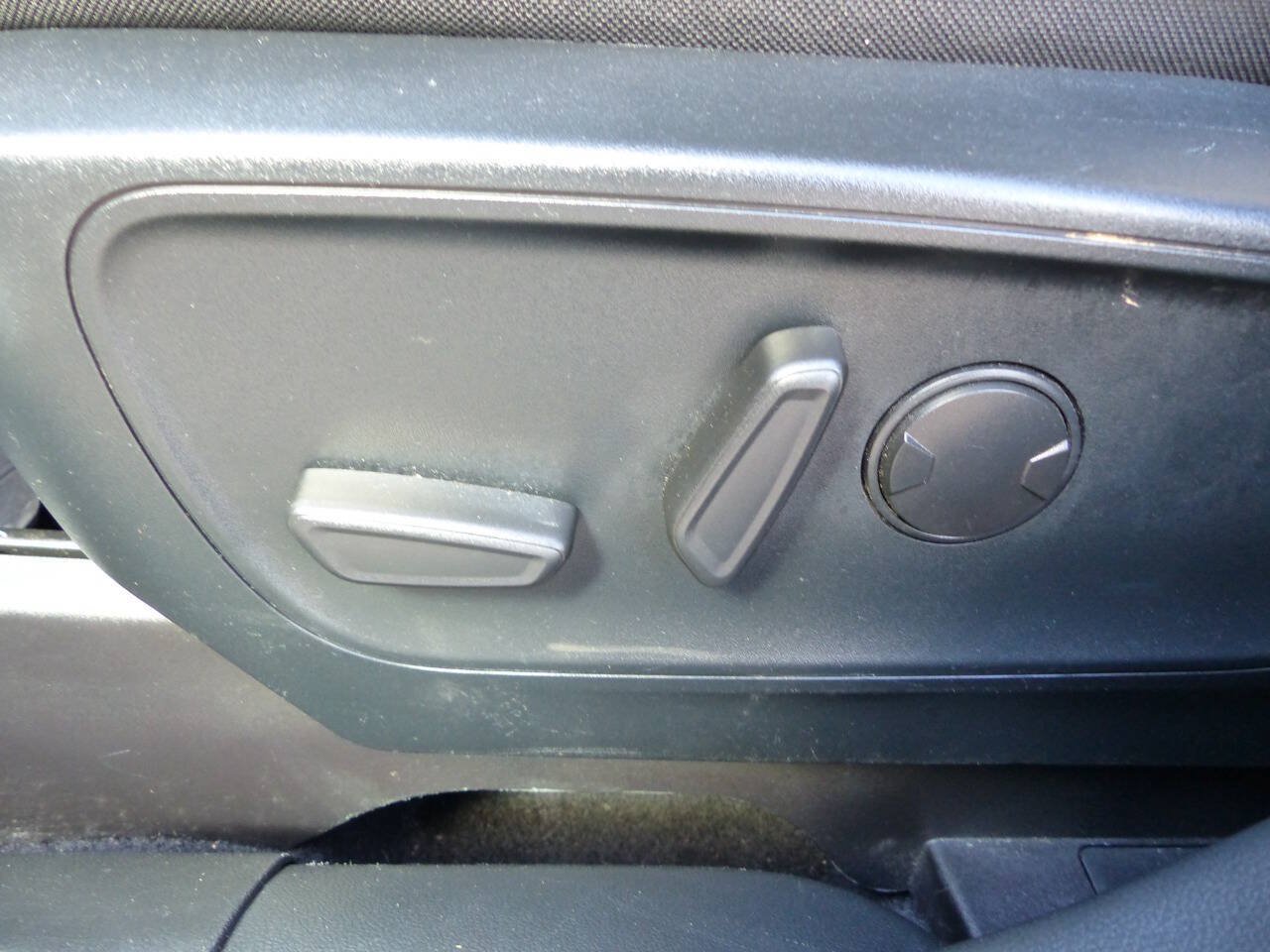 Used 2021 Ford Escape SE w/ Convenience Package AWD/4WD image 22