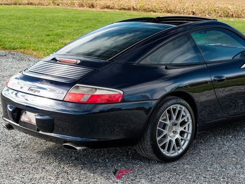 Used 2003 Porsche 911 Targa image 22