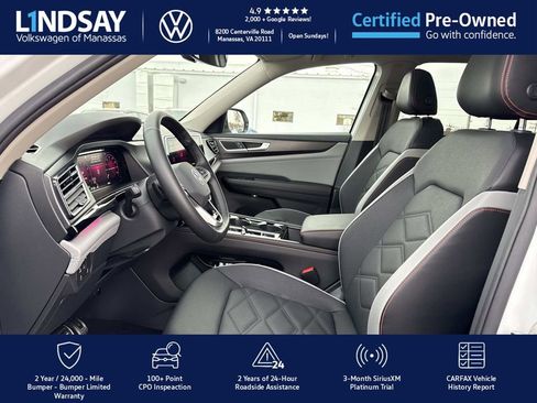 Used 2025 Volkswagen Atlas Peak Edition SE image 9