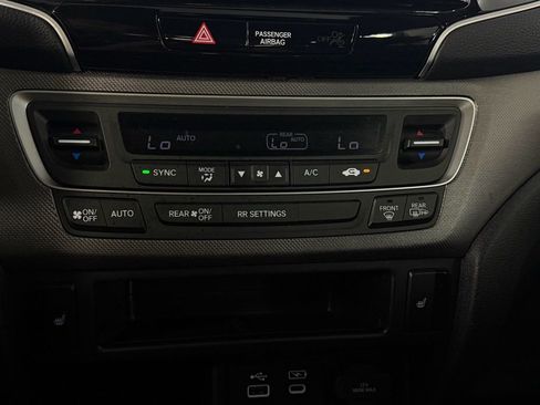 Used 2025 Honda Ridgeline RTL image 15