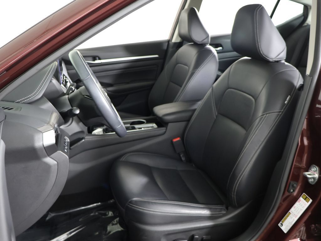 Used 2023 Nissan Altima 2.5 SL AWD/4WD image 32