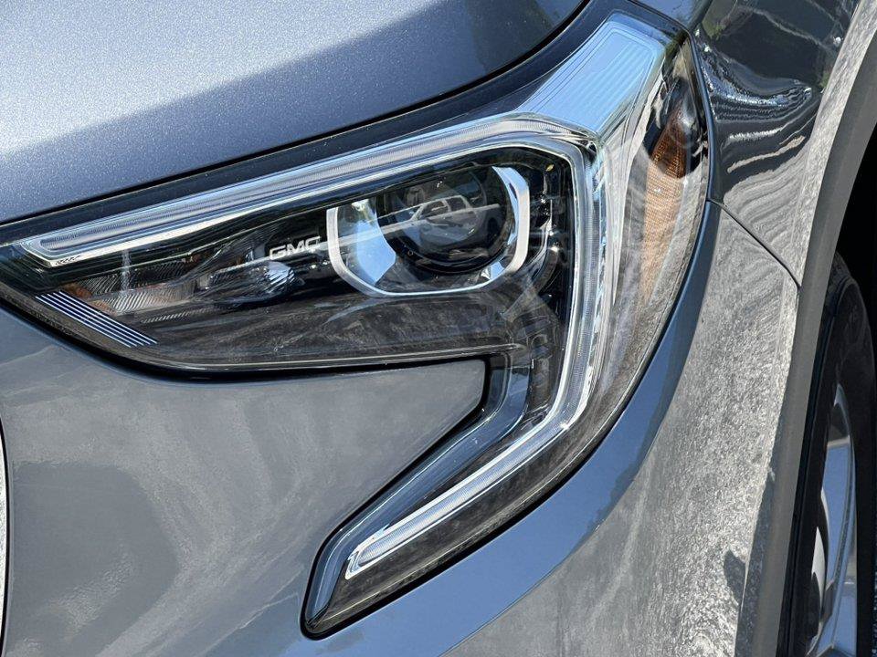 Used 2021 GMC Terrain SLT w/ Infotainment Package II AWD/4WD image 35