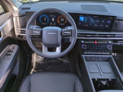 Used 2024 Hyundai Santa Fe SEL image 16