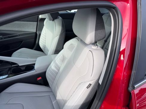 Certified 2023 Hyundai Elantra Limited FWD image 13