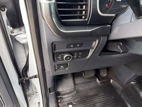 Used 2022 Ford F150 XL w/ STX Appearance Package image 31