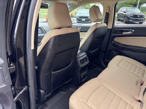 Used 2020 Ford Edge SEL w/ Convenience Package AWD/4WD image 39