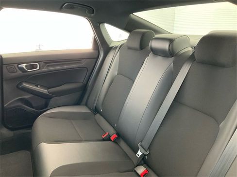 Used 2023 Honda Civic Sport image 22
