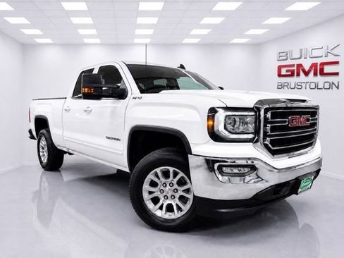 Used 2016 GMC Sierra 1500 SLE w/ SLE Value Package AWD/4WD image 1