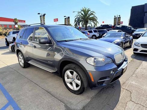 Used 2011 BMW X5 xDrive50i AWD/4WD image 7