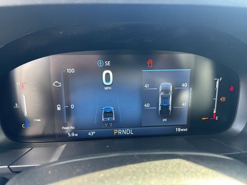 New 2025 Ford Maverick XLT w/ Equipment Group 301A image 28