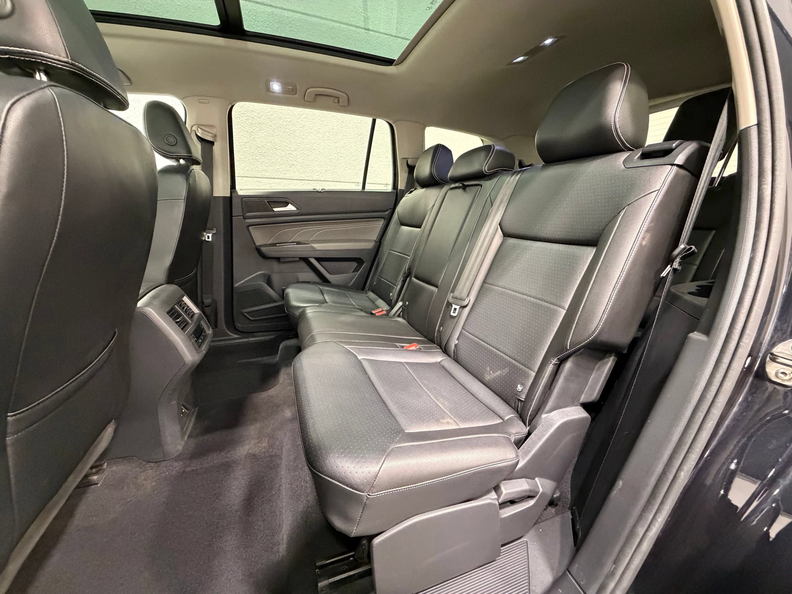 Used 2022 Volkswagen Atlas SE w/ Panoramic Sunroof Package AWD/4WD image 23