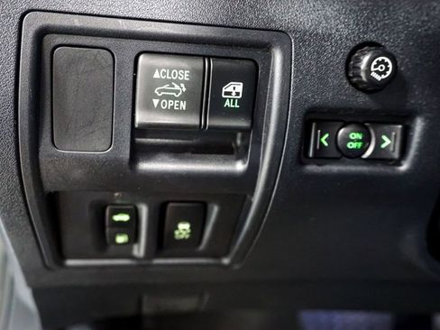 Used 2013 Lexus IS 350C w/ Luxury Pkg RWD image 59