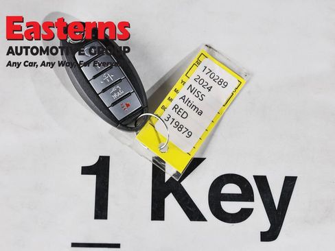 Used 2024 Nissan Altima 2.5 SV FWD image 25