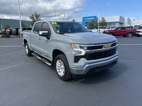 Used 2024 Chevrolet Silverado 1500 LT AWD/4WD image 1