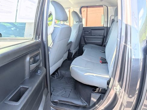 Used 2019 RAM 1500 Express w/ Express Value Package AWD/4WD image 8