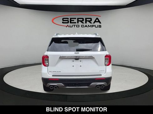 Used 2023 Ford Explorer Platinum w/ Technology Package AWD/4WD image 12