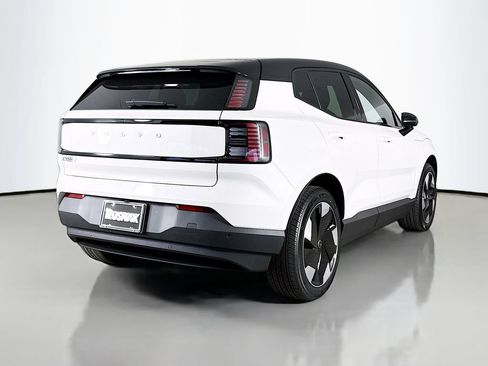 New 2026 Volvo EX30 Plus w/ Protection Package Premier AWD/4WD image 7