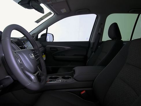 Certified 2025 Honda Ridgeline Sport+ image 20