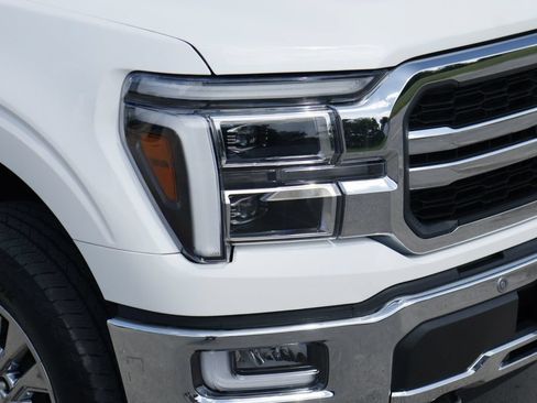 Used 2024 Ford F150 Lariat w/ FX4 Off-Road Package AWD/4WD image 27