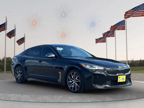 Used 2022 Kia Stinger GT-Line RWD image 1
