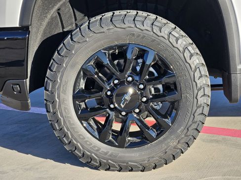 New 2026 Chevrolet Silverado 2500 LT w/ Trail Boss Package image 17