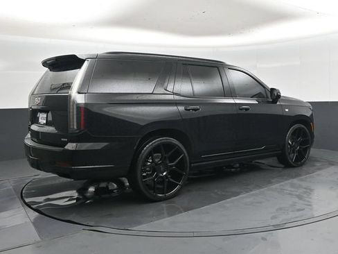 Used 2025 Cadillac Escalade Sport w/ Touring Package AWD/4WD image 25