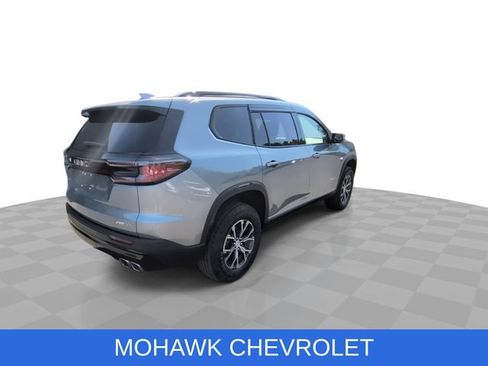 Used 2024 GMC Acadia AT4 w/ Luxury Package AWD/4WD image 9