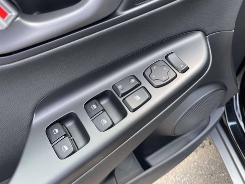 Used 2021 Hyundai Kona Ultimate w/ Cargo Package FWD image 19
