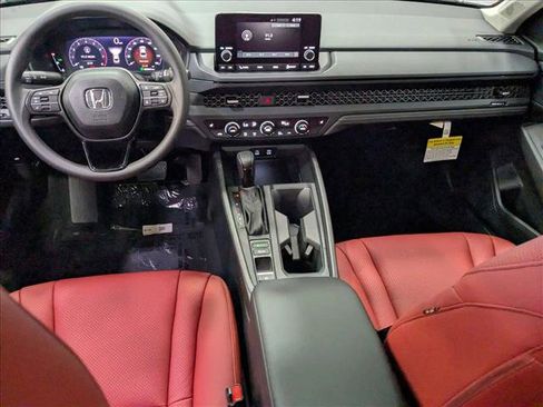 New 2025 Honda Accord SE image 13