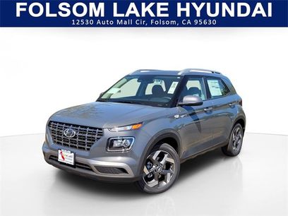 New 2025 Hyundai Venue SEL
