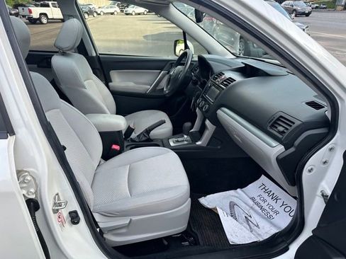 Used 2014 Subaru Forester 2.5i Premium AWD/4WD image 12