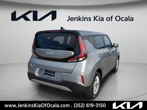 Certified 2023 Kia Soul LX w/ Option Group 015 FWD image 4