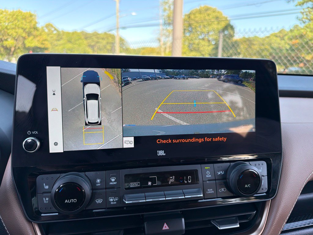 Used 2025 Toyota Grand Highlander AWD Hybrid image 12