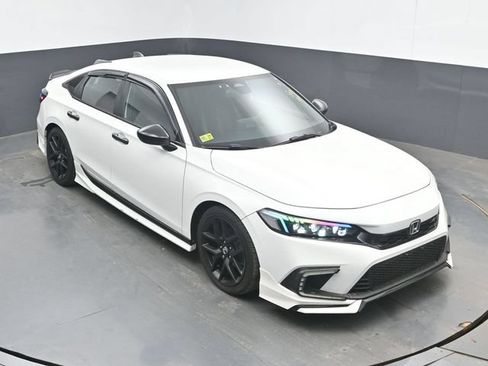 Used 2023 Honda Civic Sport image 13