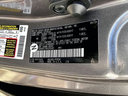 Certified 2024 Toyota Sienna LE image 36