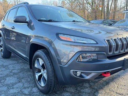 Used 2017 Jeep Cherokee Trailhawk w/ Cold Weather Group image 1