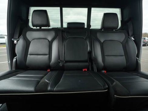 Used 2025 RAM 1500 Laramie image 32