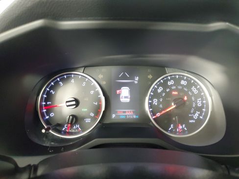 Used 2019 Toyota RAV4 XLE w/ Carpet Mat Package FWD image 26