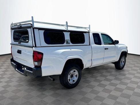 Used 2022 Toyota Tacoma SR RWD image 6