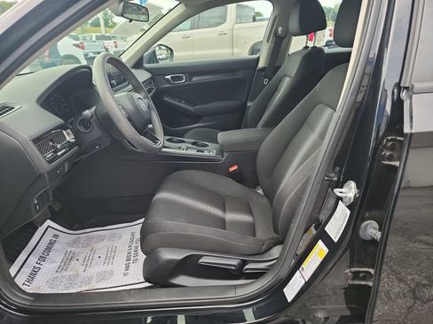 Used 2023 Honda Civic LX image 9