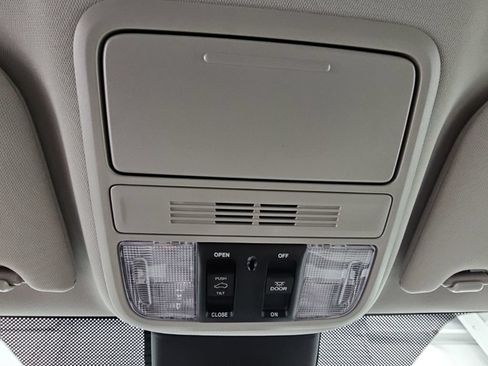 New 2026 Honda Odyssey EX-L image 23