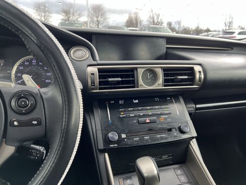 Used 2014 Lexus IS 350 image 25