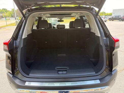 Used 2023 Nissan Rogue Platinum w/ Platinum Premium Package AWD/4WD image 18