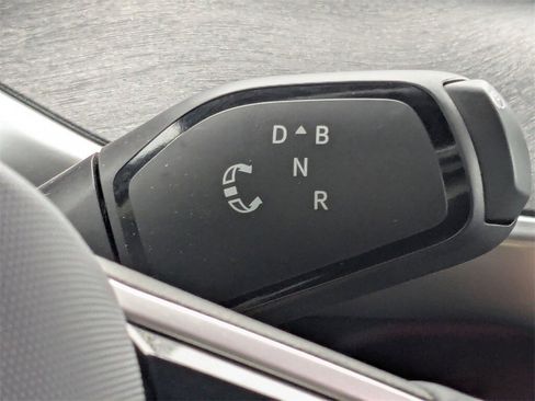 New 2025 Volkswagen ID. Buzz Pro S image 37