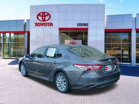 Certified 2020 Toyota Camry LE w/ Convenience Package image 9