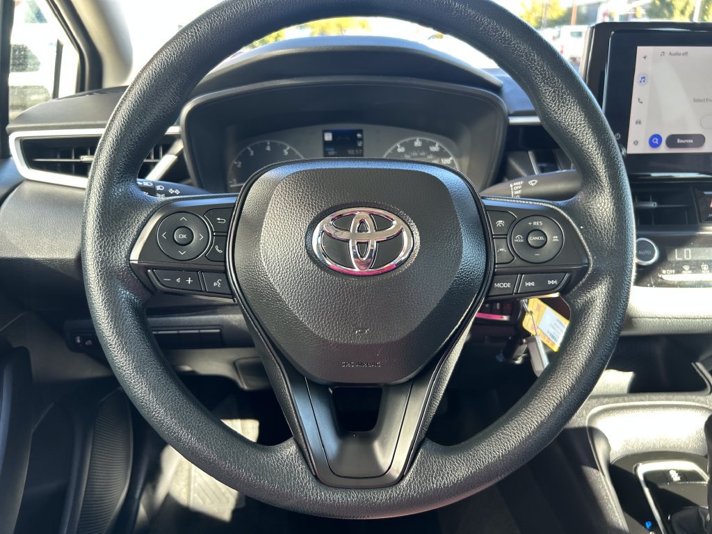 Certified 2025 Toyota Corolla LE FWD image 16