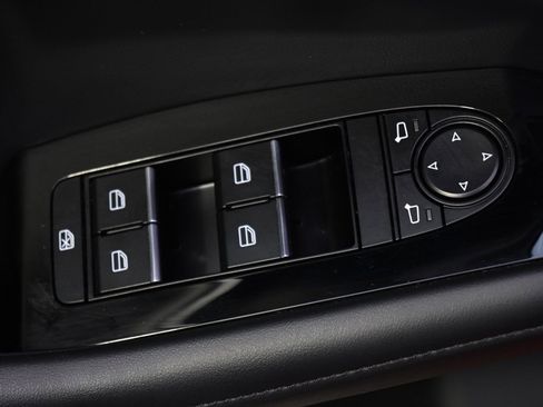 Certified 2025 MAZDA MAZDA3 s image 23