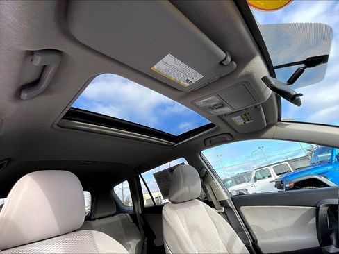 Used 2012 Toyota RAV4 4WD image 19