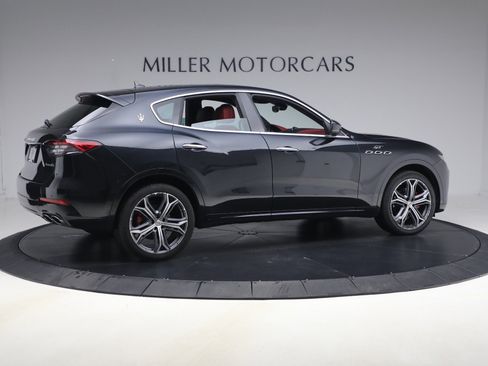 Certified 2023 Maserati Levante GT image 7